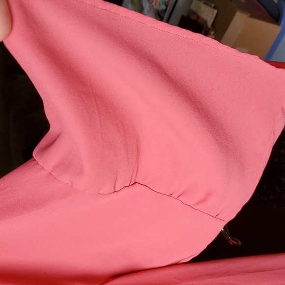 Violet and Claire coral top gathered neck wing sleeve size 3X - Picture 4 of 9